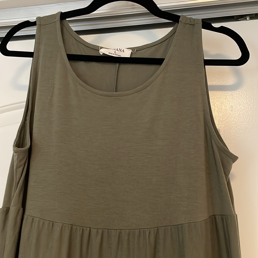 NWOT! Zenana Olive Green Tiered Tank Top Tiered Maxi Dress - Picture 2 of 4